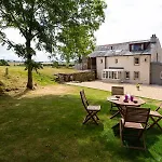 Scalegill House Holiday home *